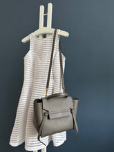 Lade das Bild in den Galerie-Viewer, CÉLINE BELT MEDIUM
