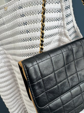 Lade das Bild in den Galerie-Viewer, CHANEL 2.55 DOUBLE CLUTCH
