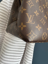 Lade das Bild in den Galerie-Viewer, LOUIS VUITTON GRAND PALAIS
