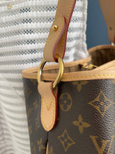 Lade das Bild in den Galerie-Viewer, LOUIS VUITTON DELIGHTFUL PM

