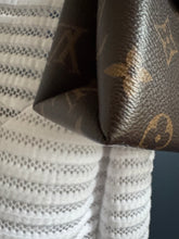 Lade das Bild in den Galerie-Viewer, LOUIS VUITTON LOCKY BB
