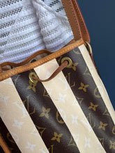Lade das Bild in den Galerie-Viewer, LOUIS VUITTON NOÉ GRANDE RAYURES

