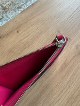 Lade das Bild in den Galerie-Viewer, LOUIS VUITTON ROMY CARDHOLDER
