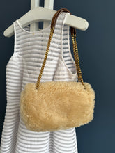 Lade das Bild in den Galerie-Viewer, YSL PUFFER
