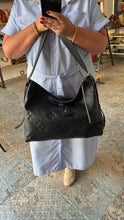 Lade das Bild in den Galerie-Viewer, LOUIS VUITTON CARRYALL MM
