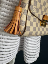 Lade das Bild in den Galerie-Viewer, LOUIS VUITTON CROISETTE
