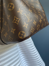 Lade das Bild in den Galerie-Viewer, LOUIS VUITTON NÉONOÉ MM
