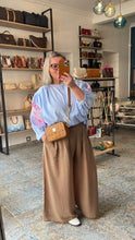 Lade das Bild in den Galerie-Viewer, MCM CAMERA BAG

