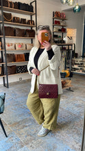 Lade das Bild in den Galerie-Viewer, CHANEL TIMELESS

