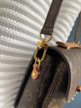 Lade das Bild in den Galerie-Viewer, LOUIS VUITTON MÉTIS
