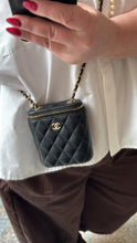 Lade das Bild in den Galerie-Viewer, CHANEL VANITY
