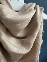 Lade das Bild in den Galerie-Viewer, GUCCI TUCH
