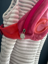 Lade das Bild in den Galerie-Viewer, CHANEL FANNY PACK
