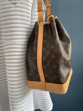 Lade das Bild in den Galerie-Viewer, LOUIS VUITTON NOÉ GRANDE
