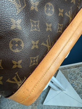 Lade das Bild in den Galerie-Viewer, LOUIS VUITTON NOÉ GRANDE
