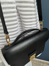 Lade das Bild in den Galerie-Viewer, LOUIS VUITTON MONCEAU
