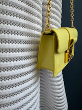 Lade das Bild in den Galerie-Viewer, MCM TRACY
