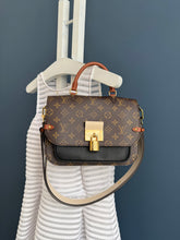 Lade das Bild in den Galerie-Viewer, LOUIS VUITTON VAUGIRARD
