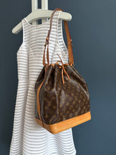 Lade das Bild in den Galerie-Viewer, LOUIS VUITTON NOÉ GRANDE
