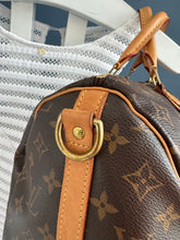 Lade das Bild in den Galerie-Viewer, LOUIS VUITTON SPEEDY 35 MIT SCHULTERRIEMEN
