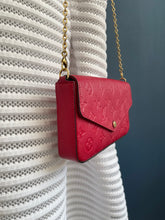 Lade das Bild in den Galerie-Viewer, LOUIS VUITTON FÉLICIE EMPREINTE
