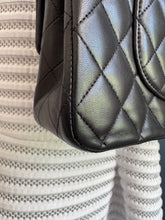 Lade das Bild in den Galerie-Viewer, CHANEL DOUBLE FLAP MEDIUM
