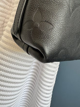 Lade das Bild in den Galerie-Viewer, LOUIS VUITTON CARRYALL PM
