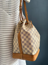 Lade das Bild in den Galerie-Viewer, LOUIS VUITTON NOÉ GRANDE

