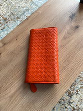 Lade das Bild in den Galerie-Viewer, BOTTEGA VENETA GELDBÖRSE
