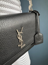 Lade das Bild in den Galerie-Viewer, YSL SUNSET
