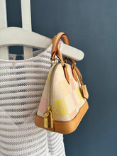 Lade das Bild in den Galerie-Viewer, LOUIS VUITTON ALMA BB
