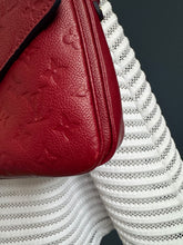 Lade das Bild in den Galerie-Viewer, LOUIS VUITTON MÉTIS EMPREINTE
