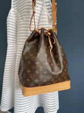 Lade das Bild in den Galerie-Viewer, LOUIS VUITTON NOÉ GRANDE
