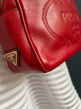 Lade das Bild in den Galerie-Viewer, PRADA CROSSBODY
