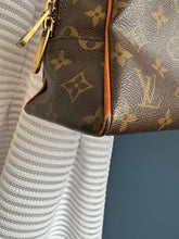 Lade das Bild in den Galerie-Viewer, LOUIS VUITTON MANHATTAN
