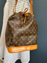 Lade das Bild in den Galerie-Viewer, LOUIS VUITTON NOÉ GRANDE
