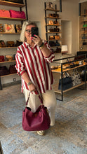 Lade das Bild in den Galerie-Viewer, PRADA VITELLO DAINO BAG
