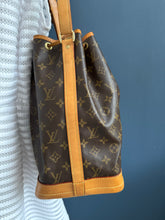 Lade das Bild in den Galerie-Viewer, LOUIS VUITTON NOÉ GRANDE
