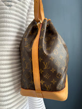 Lade das Bild in den Galerie-Viewer, LOUIS VUITTON NOÉ GRANDE
