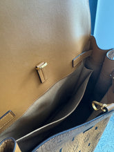 Lade das Bild in den Galerie-Viewer, MCM DIAMOND RUCKSACK
