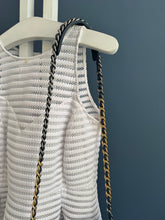 Lade das Bild in den Galerie-Viewer, CHANEL 19
