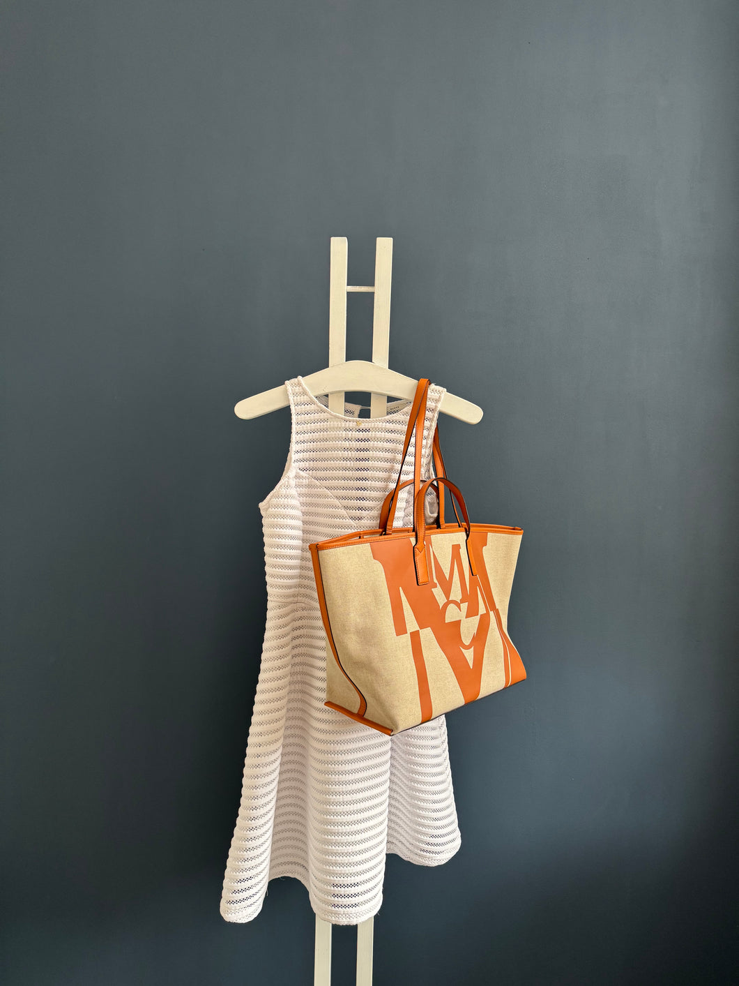 MCM SHOPPER