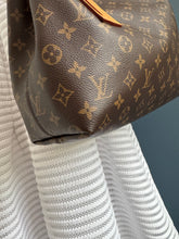 Lade das Bild in den Galerie-Viewer, LOUIS VUITTON GRACEFUL MM

