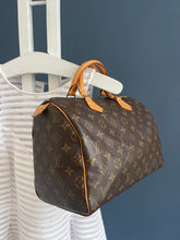 Lade das Bild in den Galerie-Viewer, LOUIS VUITTON SPEEDY 30
