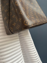 Lade das Bild in den Galerie-Viewer, LOUIS VUITTON NÉONOÉ MM
