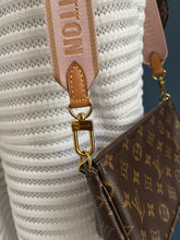 Lade das Bild in den Galerie-Viewer, LOUIS VUITTON MULTI POCHETTE
