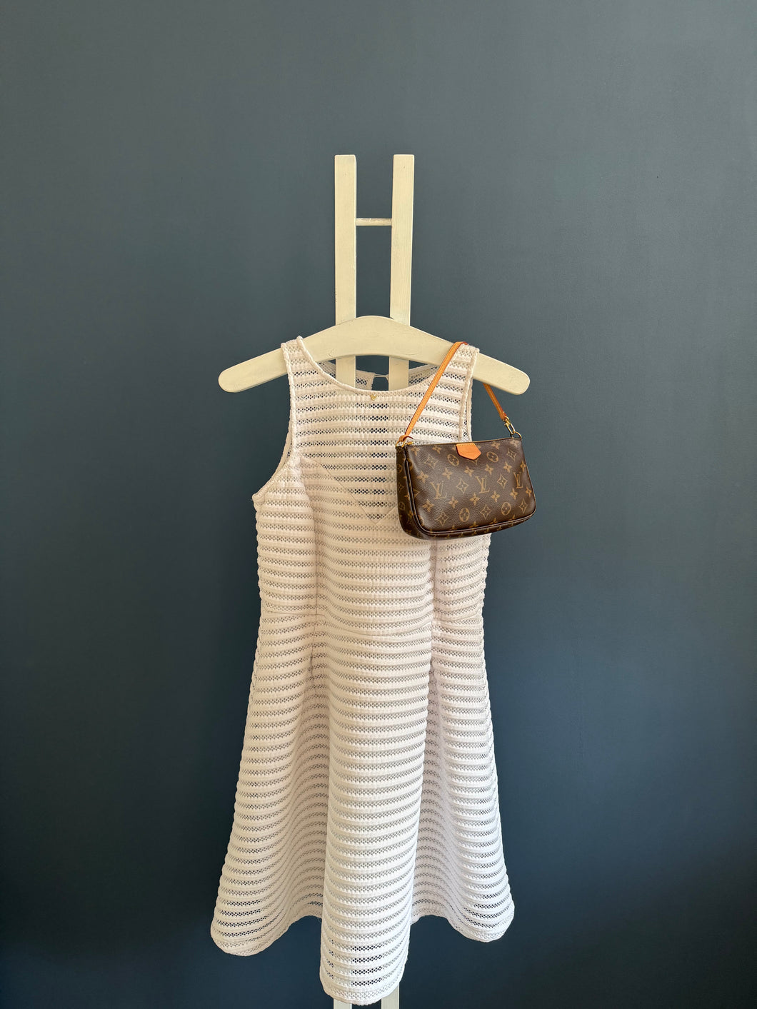 LOUIS VUITTON POCHETTE