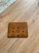 Lade das Bild in den Galerie-Viewer, MCM CARDHOLDER

