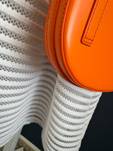 Lade das Bild in den Galerie-Viewer, MCM PATRICIA CROSSBODY
