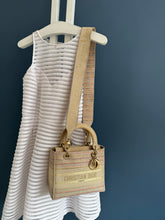 Lade das Bild in den Galerie-Viewer, DIOR LADY D-LITE
